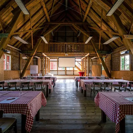 Pensjonat Alte Schmiede 3*