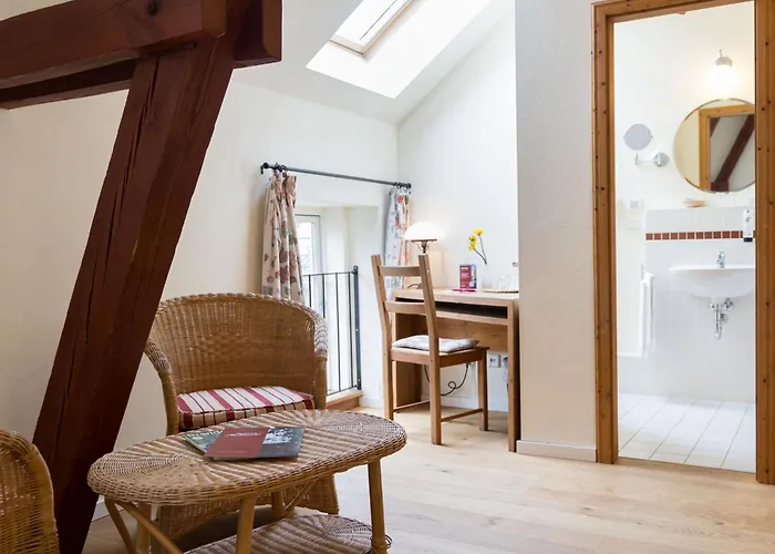 بيت ضيافة Alte Schmiede